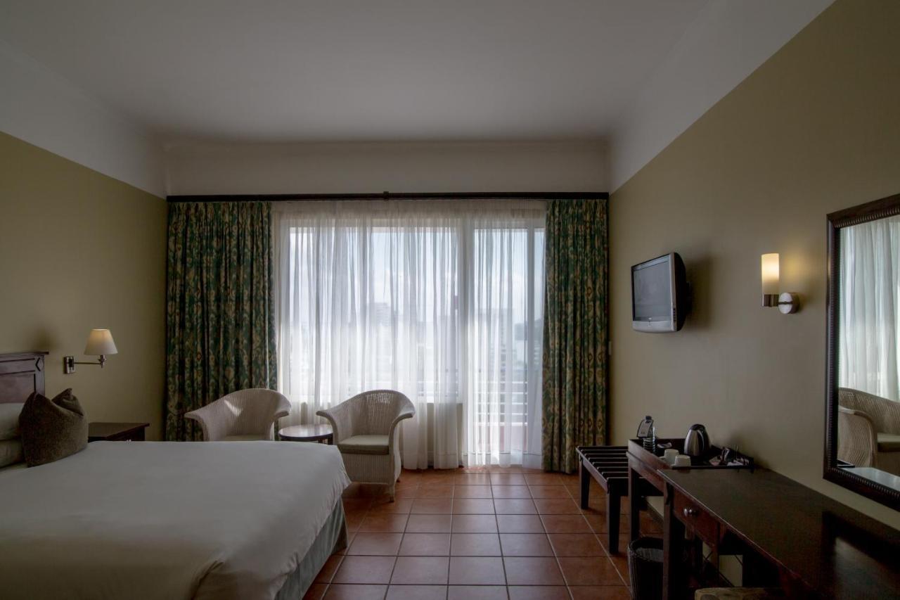 Hotel Cardoso Maputo Luaran gambar